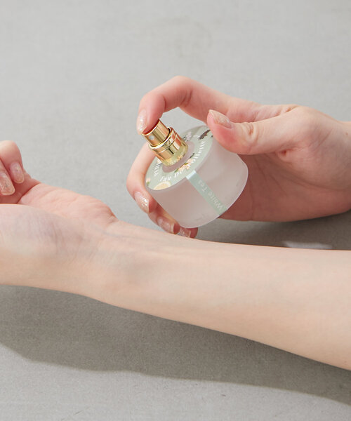 BIRTHDAY BAR(バースデイバー)の「PERFUMERS オードトワレ(香水・レディース・オレンジ/グリーン/ホワイト・0)」の4枚目の写真