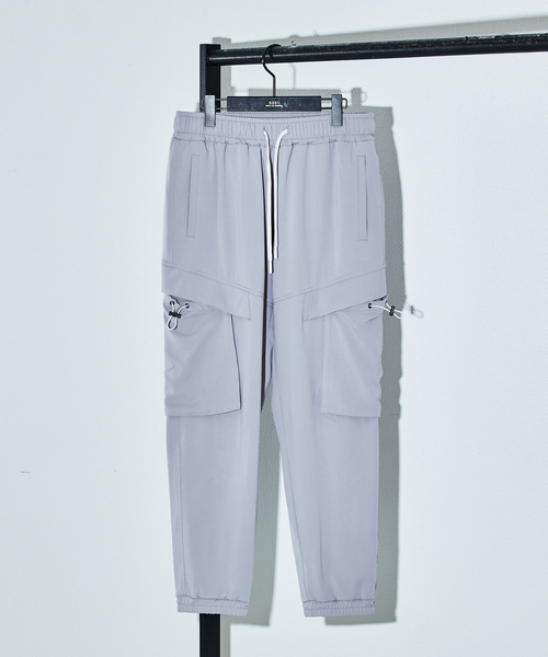 5351 POUR LES HOMMES（ゴーサンゴーイチプールオム）の「【25S/S】ストレッチ カーゴパンツ（カーゴパンツ・メンズ・ライトグレー/ブラック・50/48/46/44）」の13枚目の写真