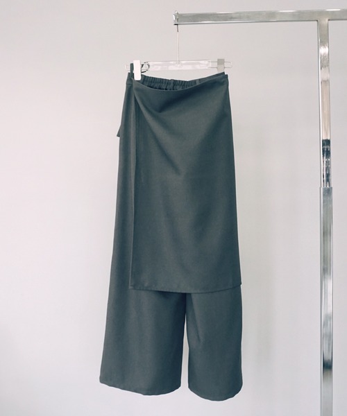 「O'fmus」コーデセット (フリルトップス+ラップパンツ) ofmw25s042 レディース O'fmus】コーデセット (フリルトップス+ラップパンツ