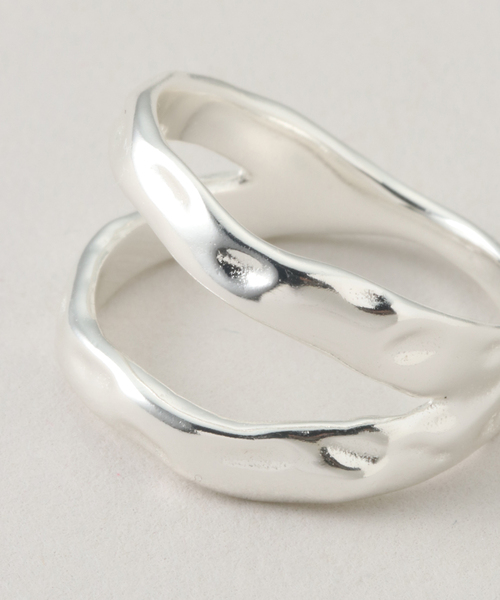La TOTALITE（ラトータリテ）の「JANE KOENIG/ヤネコン Silver 2連リング（リング・レディース・シルバー・FREE）」の5枚目の写真