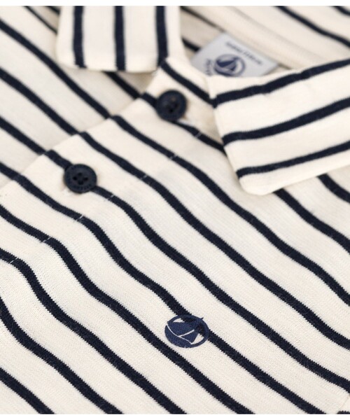 PETIT BATEAU(プチバトー)の「半袖ポロシャツ(ポロシャツ・キッズ・ホワイト×ネイビー・4YEAR/5YEAR)」の3枚目の写真