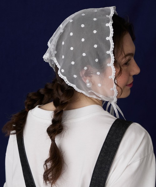 BONLECILL Marche（ボンルシールマルシェ）の「【BONLECILL Marche】アソートレースバブーシュカ／三角巾（バンダナ/スカーフ・レディース・ホワイト/ホワイト系1/ホワイト系2・FREE）」の4枚目の写真