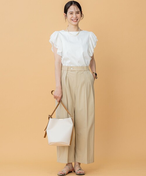 組曲（クミキョク）の「プリーツコンビフレンチスリーブ カットソー（Tシャツ/カットソー・レディース・ブラック系/アイボリー系/ブルー系・2/3）」の6枚目の写真