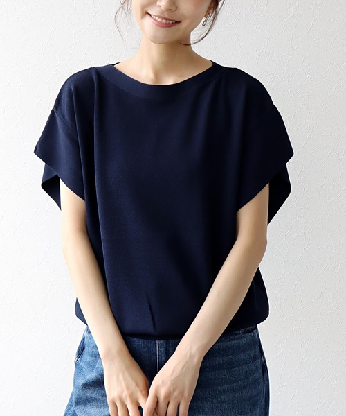 Jines（ジネス）の「ラッフルスリーブニット（ニット/セーター・レディース・ホワイト/ブラック/ネイビー/ブラウン/ボルドー・38）」の4枚目の写真