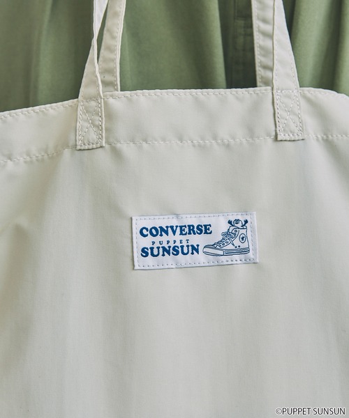 CONVERSE（コンバース）の「【 CONVERS × PUPPET SUNSUN 】コンバース × パペットスンスン コラボ グラフィックプリント フラット トートバッグ（トートバッグ・レディース・アイボリー/サックスブルー/ブラック/ピンク/イエロー・FREE）」の12枚目の写真