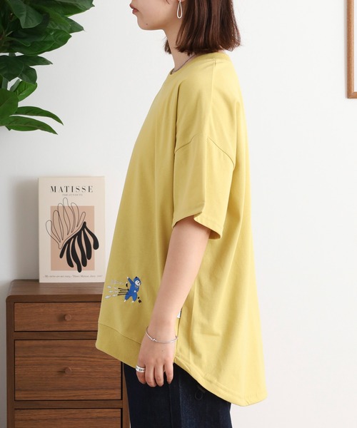 Quelle Chance(ケルシャンス)の「ドロスト刺しゅうプルオーバー ニャンジャ(Tシャツ/カットソー・レディース・イエロー/チャコールグレー/オートミール・M)」の9枚目の写真