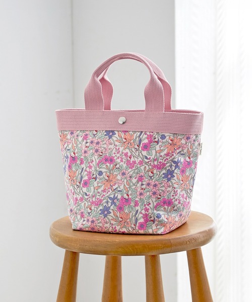 sanrio(サンリオ)の「サンリオキャラクターズ トートバッグ 小 Cyalel Yahata【日本製】(トートバッグ・レディース・ピンク系その他2/ピンク系その他/ピンク・FREE)」の11枚目の写真
