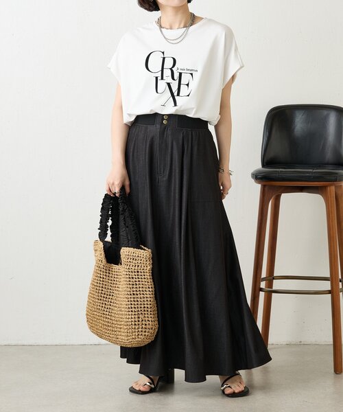 Jena espace merveilleux（ジェナ　エスパスメルヴェイユ）の「テンセルデニムフレアスカート（スカート・レディース・ブルー/ブラック・FREE）」の4枚目の写真