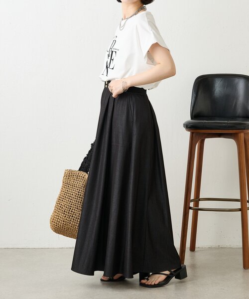 Jena espace merveilleux（ジェナ　エスパスメルヴェイユ）の「テンセルデニムフレアスカート（スカート・レディース・ブルー/ブラック・FREE）」の5枚目の写真