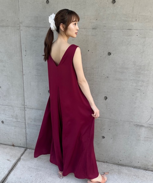 ワンピース rosy luce 𝐅𝐢𝐭 𝐚𝐧𝐝 𝐅𝐥𝐚𝐫𝐞 𝐃𝐫𝐞𝐬𝐬 リブタンク×艶サテンの