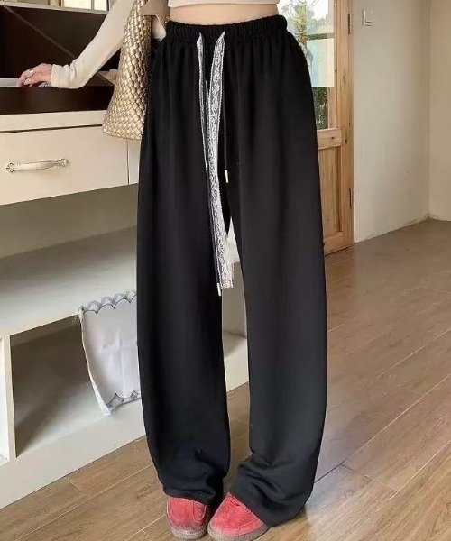 SHEPP(シープ)の「ウエストレース ピーチ起毛 イージーパンツ(その他パンツ・レディース・アイボリー/ベージュ/ブラック・F)」の2枚目の写真