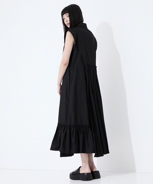 STUDIOUS(ステュディオス)の「【STUDIOUS/ステュディオス】Asymmetry pleats one-piece/アシンメトリープリーツワンピース/シャツワンピ(ワンピース・レディース・ホワイト/ブラック・2/1)」の21枚目の写真