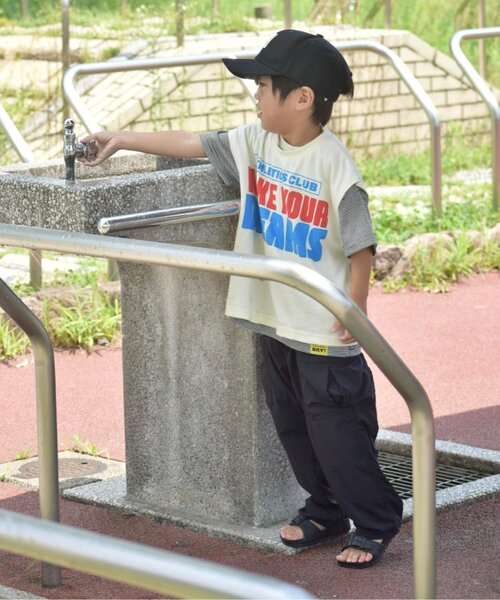 BREEZE（ブリーズ）の「【WEB限定/撥水加工/ジュニア対応】ふわっとエアリーレジャーパンツ（カーゴパンツ・キッズ・カーキ/ブラック/ネイビー/ベージュ・150/160/130/120/110/140/100/80/90）」の5枚目の写真