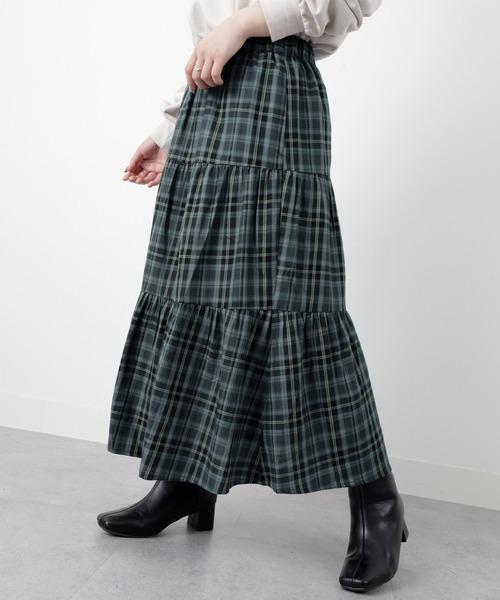 BELLUNA PLUS（ベルーナ）の「綿１００％チェック柄ティアードスカート（スカート・レディース・ブルー系その他/ブラウン系その他/ネイビー・SMALL/LARGE/X-LARGE/MEDIUM）」の3枚目の写真