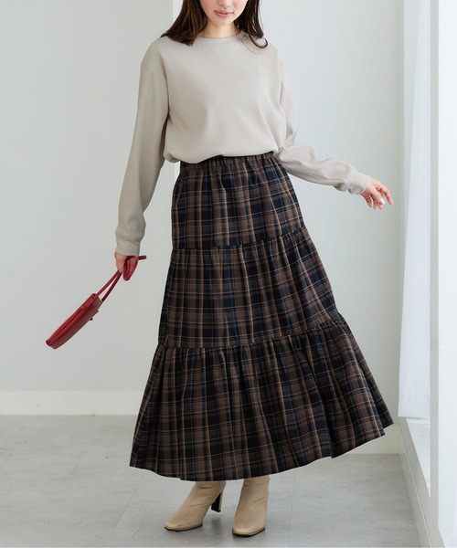 BELLUNA PLUS（ベルーナ）の「綿１００％チェック柄ティアードスカート（スカート・レディース・ブルー系その他/ブラウン系その他/ネイビー・SMALL/LARGE/X-LARGE/MEDIUM）」の5枚目の写真