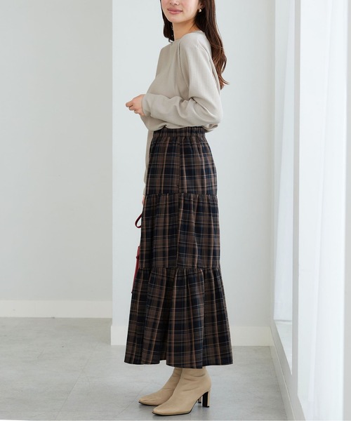 BELLUNA PLUS（ベルーナ）の「綿１００％チェック柄ティアードスカート（スカート・レディース・ブルー系その他/ブラウン系その他/ネイビー・SMALL/LARGE/X-LARGE/MEDIUM）」の8枚目の写真