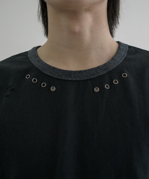 EPNK(イーピーエヌケー)の「【EPNK】Eyelet damage ringer Tee / アイレットダメージリンガーTee(Tシャツ/カットソー・メンズ・杢グレー/ブラック・SMALL/MEDIUM/LARGE)」の3枚目の写真