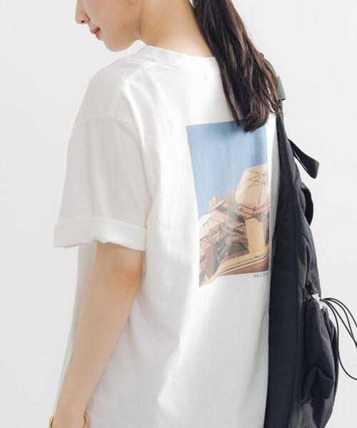 URBAN RESEARCH（アーバンリサーチ）の「グラフィックスーベニアTシャツ（Tシャツ/カットソー・レディース・オフホワイト/ブラック系その他/ホワイト系その他・FREE）」の15枚目の写真