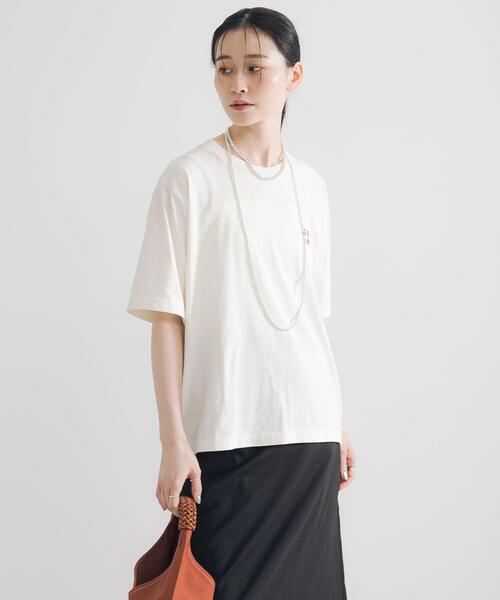 URBAN RESEARCH（アーバンリサーチ）の「グラフィックスーベニアTシャツ（Tシャツ/カットソー・レディース・オフホワイト/ブラック系その他/ホワイト系その他・FREE）」の19枚目の写真