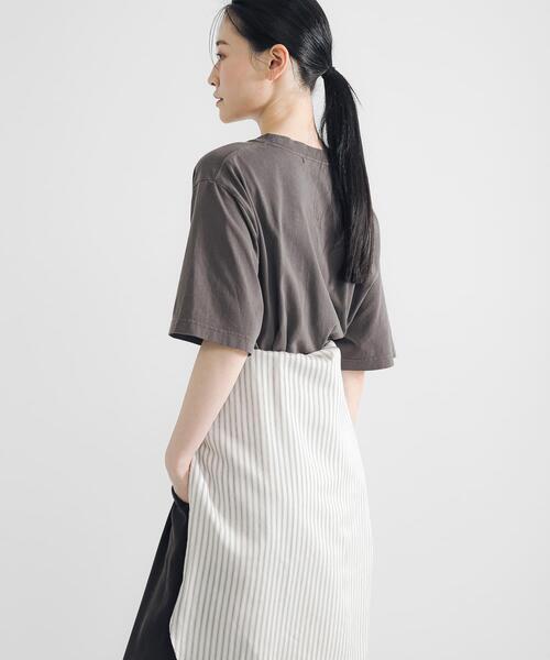 URBAN RESEARCH（アーバンリサーチ）の「グラフィックスーベニアTシャツ（Tシャツ/カットソー・レディース・オフホワイト/ブラック系その他/ホワイト系その他・FREE）」の6枚目の写真