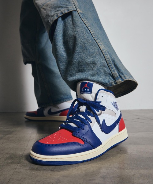 セール】エア ジョーダン 1 MID メンズシューズ / Air Jordan 1 Mid