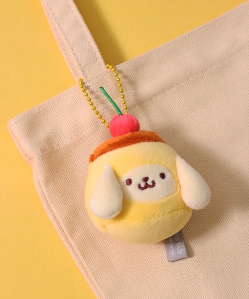 sanrio（サンリオ）の「(SK)【sanrio】食べ物 なりきり ぬいぐるみ キーホルダー（キーホルダー・レディース・ライラック系/ホワイト系/イエロー系/ピンク系/ライトグリーン系/レッド系・ONE SIZE）」の4枚目の写真