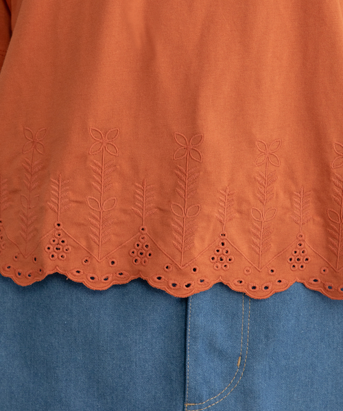 POU DOU DOU（プードゥドゥ）の「裾スカラップ刺繍プルオーバー（Tシャツ/カットソー・レディース・オフホワイト/ブラック/オレンジ・M）」の12枚目の写真