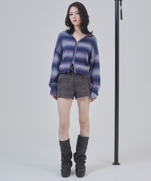 ENVYM（アンビー）の「グラデーションボーダーニットフーディー（カーディガン/ボレロ・レディース・ブラック/ネイビー/ブラウン・FREE）」の15枚目の写真