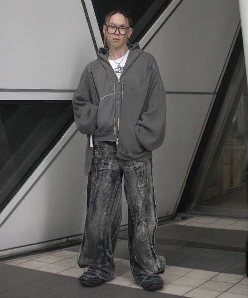 amok(アモク)の「TWO-IN-ONE SWEAT(パーカー・メンズ・ピンク/ブラック・S/L/M)」の21枚目の写真