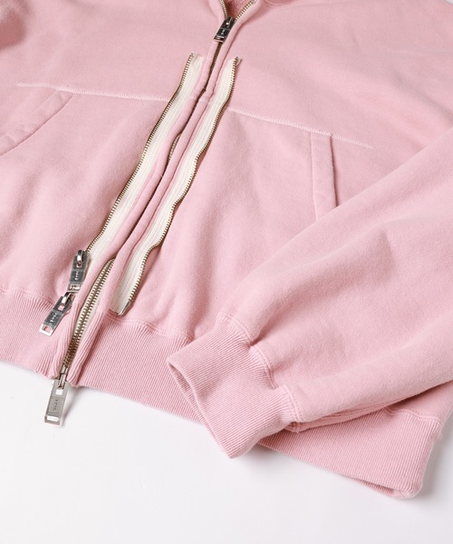 amok(アモク)の「TWO-IN-ONE SWEAT(パーカー・メンズ・ピンク/ブラック・S/L/M)」の6枚目の写真