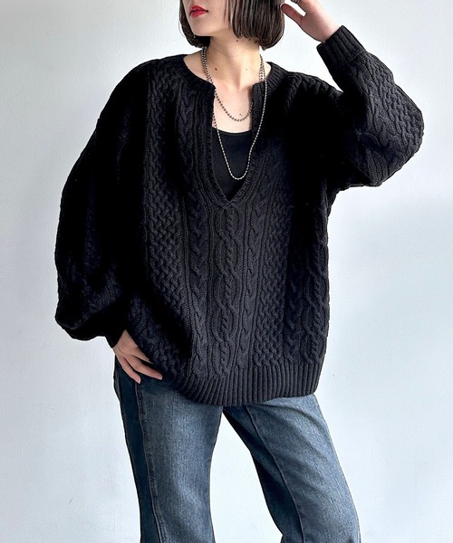 PAGEBOY（ページボーイ）の「＜自宅で洗える！＞WEB限定/ケーブルVネックプルオーバー（ニット/セーター・レディース・ブラック/オフホワイト/ブルー/ブラウン/グリーン/レッド/ベージュ・FREE）」の20枚目の写真