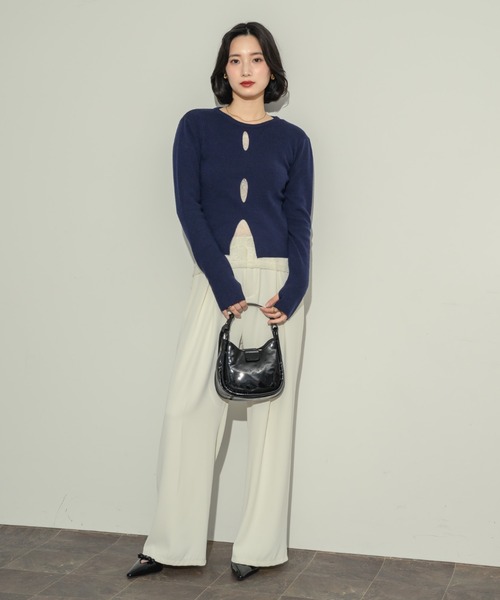 NEUNA（ヌナ）の「フロントオーバルニットトップス（ニット/セーター