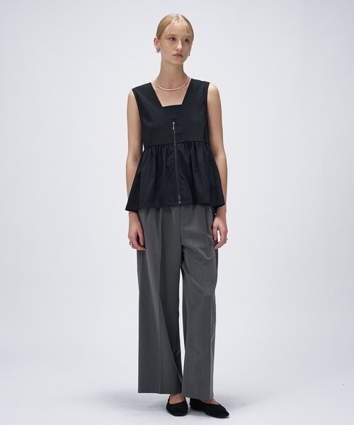 cloenc（クロエンス）の「【セットアップ／手洗い可】ペプラムZIPジレ（ベスト・レディース・ブラック/カーキ・02）」の10枚目の写真