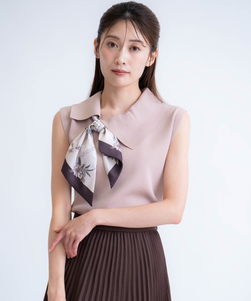 NOELA(ノエラ)の「スカーフ付きアシメカラーニット(ニット/セーター・レディース・ベージュ/ブラウン/ブルー・フリー)」の18枚目の写真