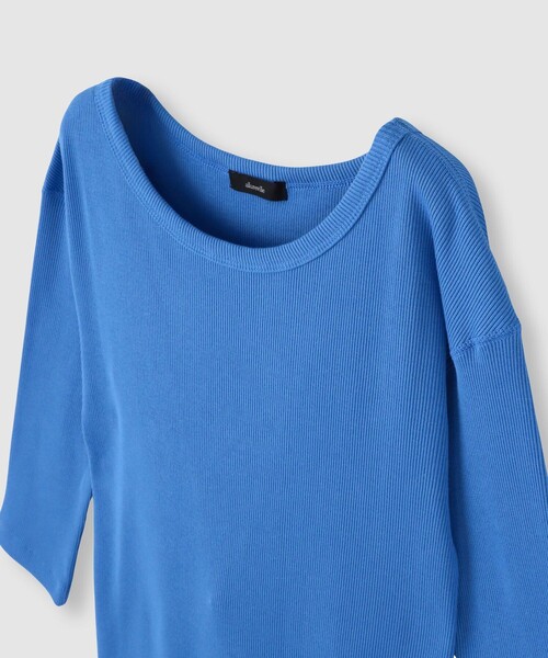 allureville(アルアバイル)の「テレコ3/4スリーブボートネックプルオーバー(Tシャツ/カットソー・レディース・オフホワイト/グレイッシュベージュ/ブルー/ダークブラウン・2)」の8枚目の写真