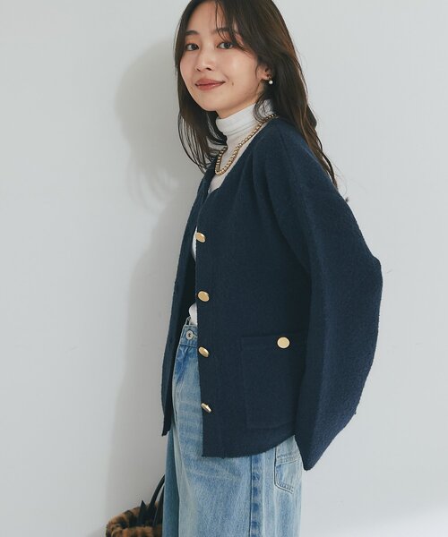 La boutique BonBon（ラブティックボンボン）の「【今すぐお届け！・程よいカジュアル感】ブークレ接結ニットジャケットカーディガン（ノーカラージャケット・レディース・ネイビー/ピンク/オフホワイト・FREE）」の5枚目の写真