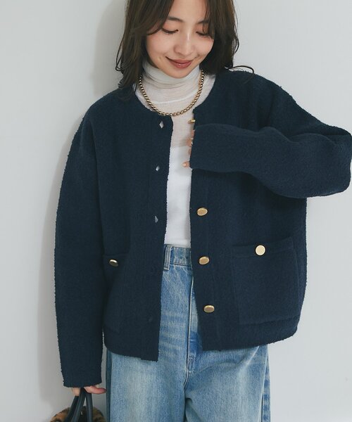 La boutique BonBon（ラブティックボンボン）の「【今すぐお届け！・程よいカジュアル感】ブークレ接結ニットジャケットカーディガン（ノーカラージャケット・レディース・ネイビー/ピンク/オフホワイト・FREE）」の7枚目の写真