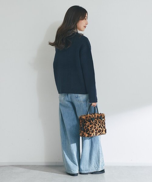 La boutique BonBon（ラブティックボンボン）の「【今すぐお届け！・程よいカジュアル感】ブークレ接結ニットジャケットカーディガン（ノーカラージャケット・レディース・ネイビー/ピンク/オフホワイト・FREE）」の10枚目の写真