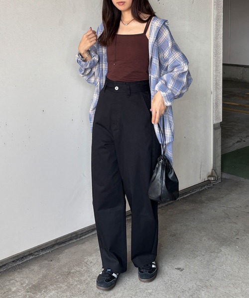 ISOOK（アイスー）の「【ISOOK / アイスー】チェックオーバーサイズシャツ / チェックシャツ メンズライク ビックサイズ ルーズ 長袖 グレー ベージュ ブルー 冷房対策 日差し対策 羽織り ZOZOTOWN限定（シャツ/ブラウス・レディース・チャコールグレー/ブルー/ベージュ・FREE）」の6枚目の写真