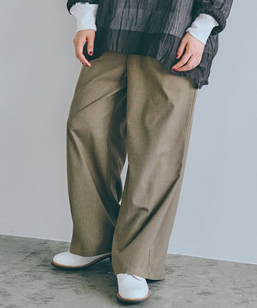 studio CLIP（スタディオクリップ）の「ストレートイージーパンツ[プチ・プラスサイズあり]（その他パンツ・レディース・ネイビー/カーキ/ベージュ/その他2/その他3/その他1/その他7・X-LARGE/SMALL/MEDIUM/LARGE/XX-LARGE/XXX-LARGE/PF）」の4枚目の写真