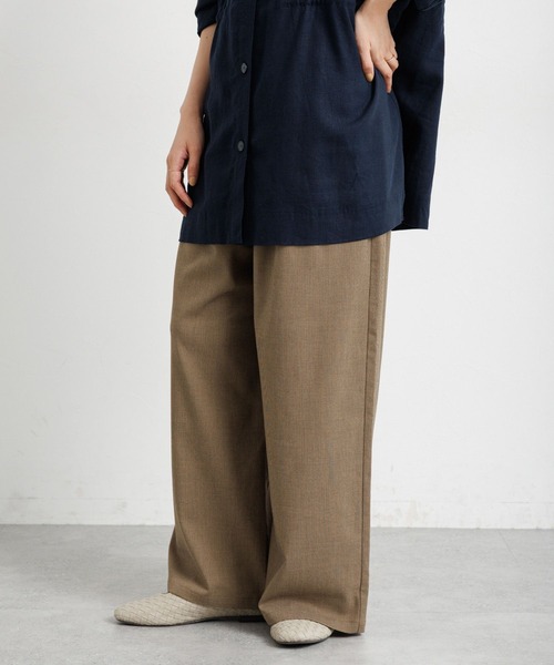 studio CLIP（スタディオクリップ）の「ストレートイージーパンツ[プチ・プラスサイズあり]（その他パンツ・レディース・ネイビー/カーキ/ベージュ/その他2/その他3/その他1/その他7・X-LARGE/SMALL/MEDIUM/LARGE/XX-LARGE/XXX-LARGE/PF）」の10枚目の写真