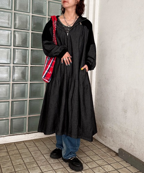 セール】【m:rex】ミニ恐竜ワッペンデニムドッキングワンピース