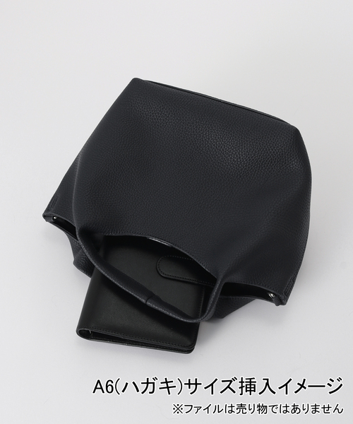 B.C STOCK（ベーセーストック）の「《追加》スクエアハンドBAG（ショルダーバッグ・レディース・ネイビー/ベージュ/アイボリー/ボルドー・FREE）」の11枚目の写真