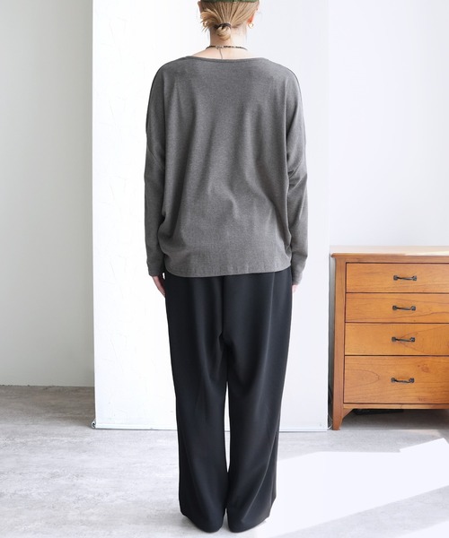 reca（レカ）の「ドルマンスリーブＶネックＴシャツ（Tシャツ/カットソー・レディース・ブラック/オフホワイト/バーガンディー/チャコール・M/L）」の11枚目の写真