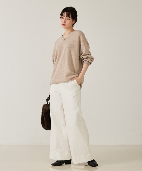 qualite(カリテ)の「トラウザーストレッチデニム/秋服/冬服/ワイドデニム/ハイウエスト(デニムパンツ・レディース・オフホワイト/ブルー・36/38)」の13枚目の写真