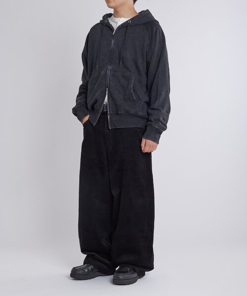 WHO'S WHO gallery(フーズフーギャラリー)の「KOOKYN コーデュロイカーブパンツ(その他パンツ・メンズ・ブラック/ブラウン/ネイビー・FREE)」の11枚目の写真