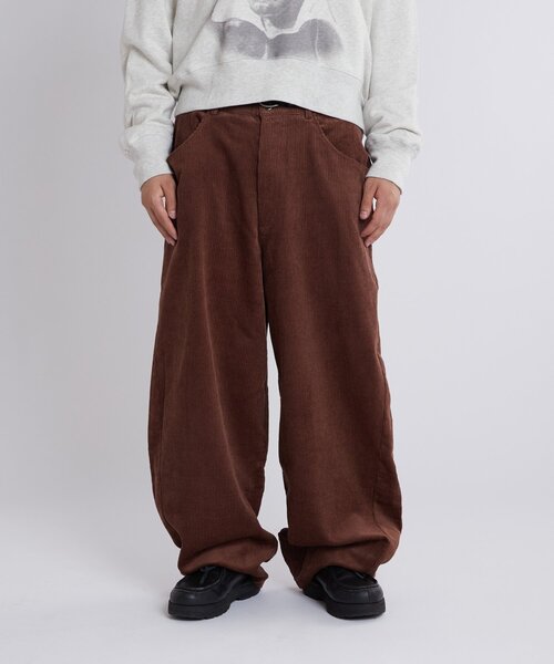WHO'S WHO gallery(フーズフーギャラリー)の「KOOKYN コーデュロイカーブパンツ(その他パンツ・メンズ・ブラック/ブラウン/ネイビー・FREE)」の13枚目の写真