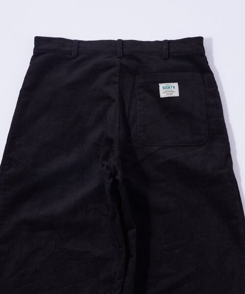 WHO'S WHO gallery(フーズフーギャラリー)の「KOOKYN コーデュロイカーブパンツ(その他パンツ・メンズ・ブラック/ブラウン/ネイビー・FREE)」の22枚目の写真