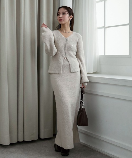 Elishe（エリシェ）の「ダブルジップフラッフィーニット（カーディガン/ボレロ・レディース・ブラック/ピンク/ベージュ・FREE）」の9枚目の写真