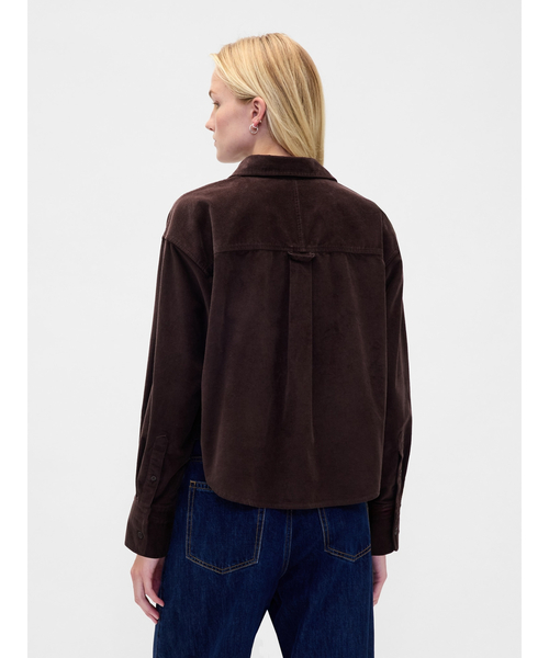 GAP(ギャップ)の「コーデュロイ ストレートヘム クロップドシャツ(シャツ/ブラウス・レディース・ベージュ/ブラウン・XS/S/M/L/XXS)」の7枚目の写真